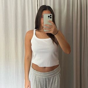 White ribbed tank top